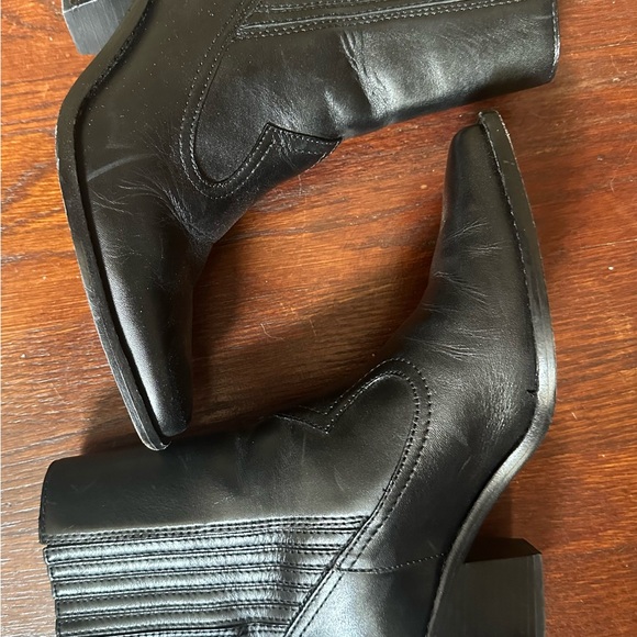 Tory Burch Western Boots Black - Picture 4 of 6